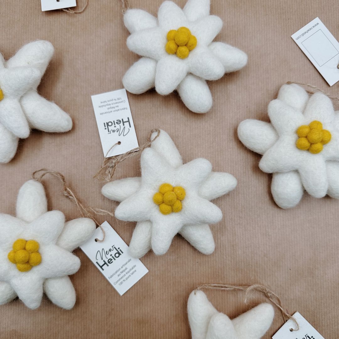 Edelweiss à suspendre - Décoration artisanale et éco-responsable | New Heidi