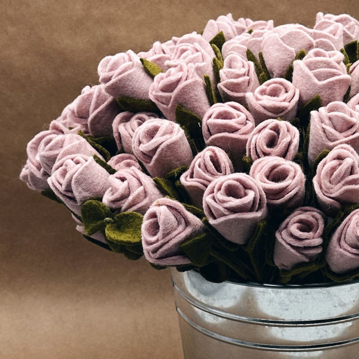 BOUQUET "Délicate" DE 3 ROSES SPÉCIAL FÊTE DES MÈRES – NEW HEIDI