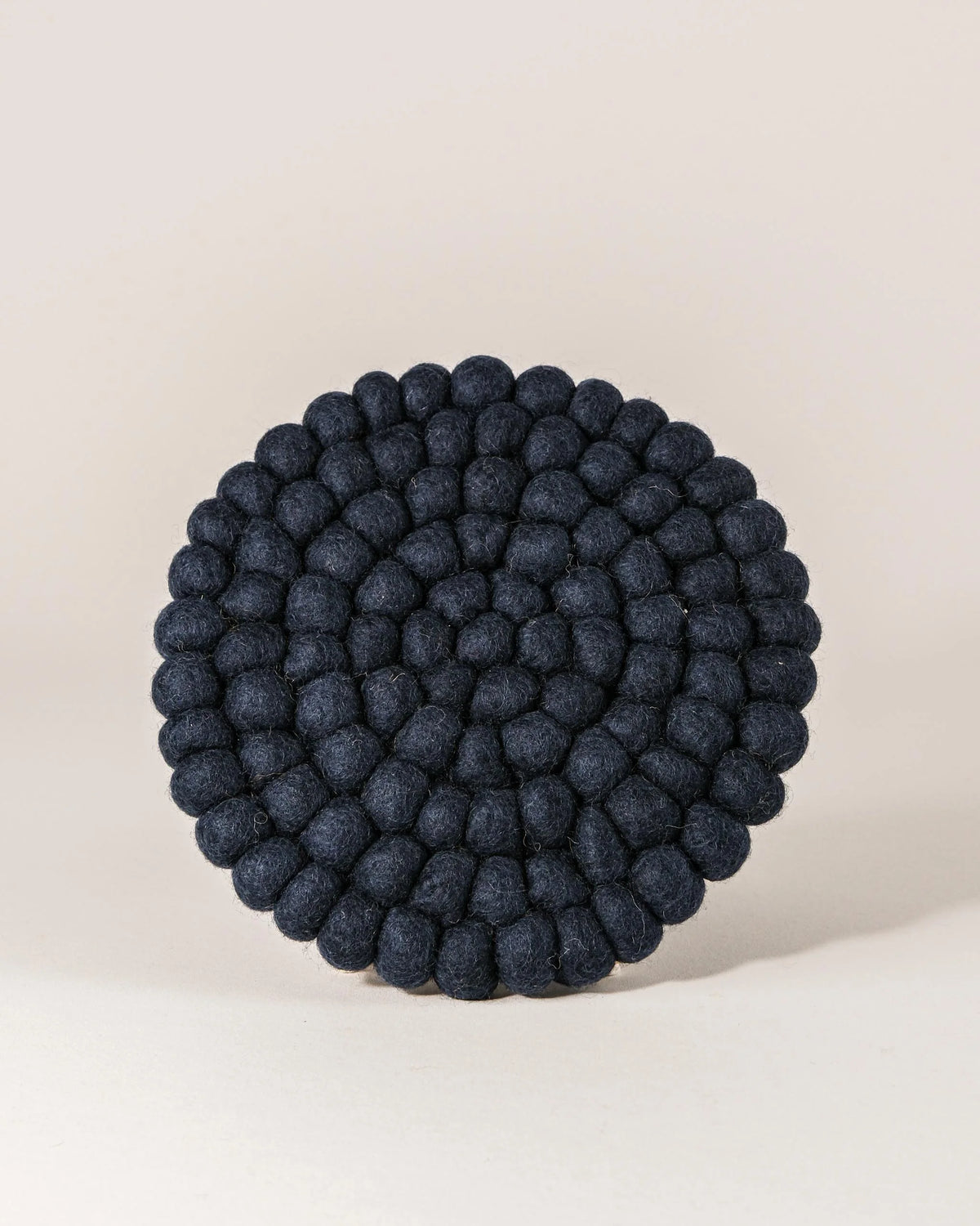 Dessous de plat boule en laine feutrée