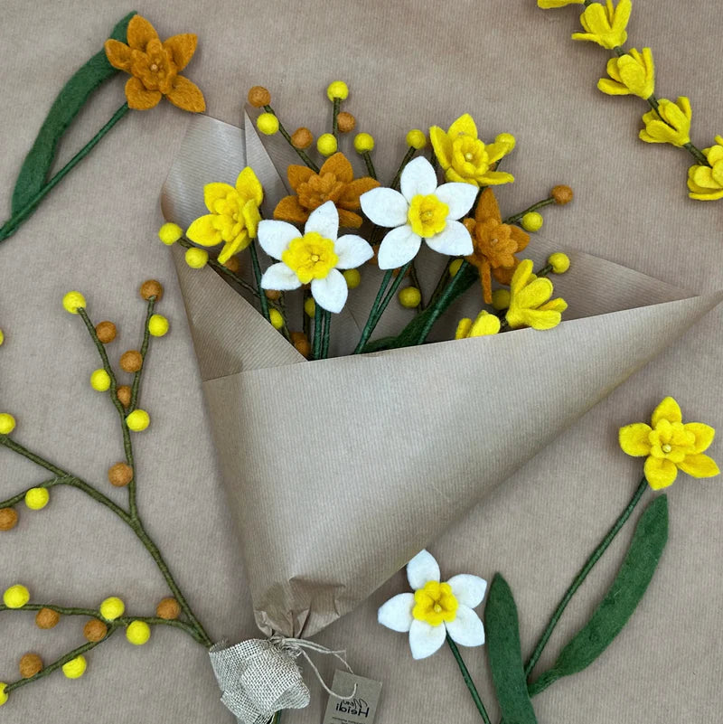 erplain_file_id:174807 - Jonquilles Blanches en Feutrine – Création Artisanale New Heidi