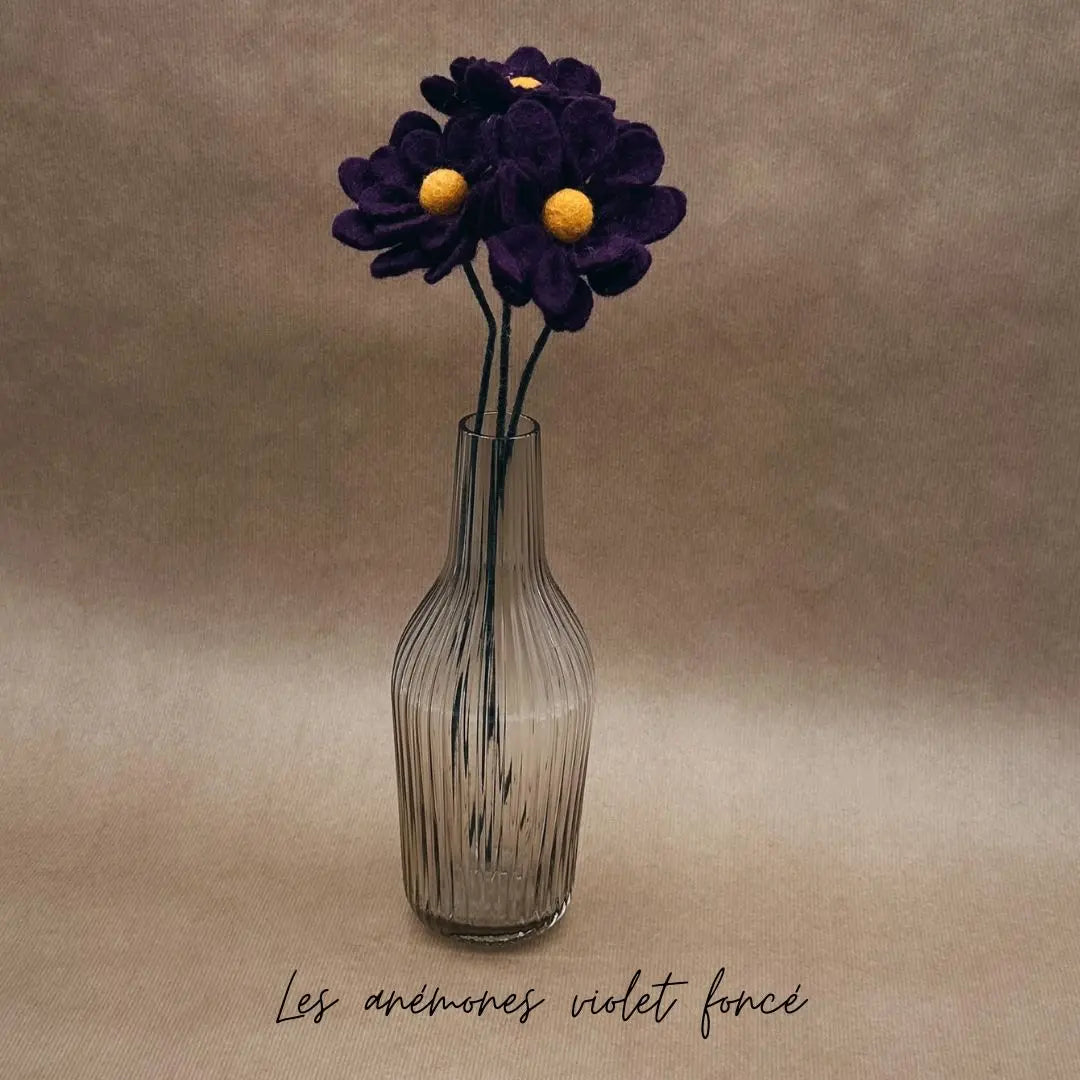 erplain_file_id:174746 - Anémones Violet Foncé en Feutrine – Création Artisanale New Heidi