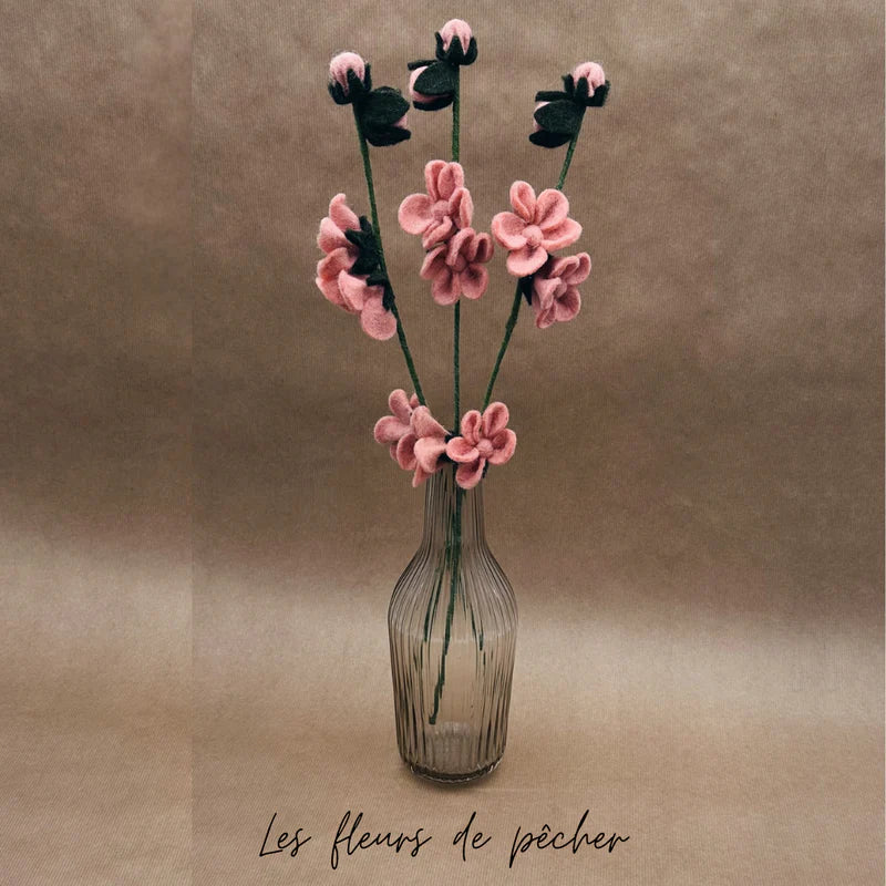 erplain_file_id:174144 - Branches de Fleurs de Pêcher en Feutrine – New Heidi