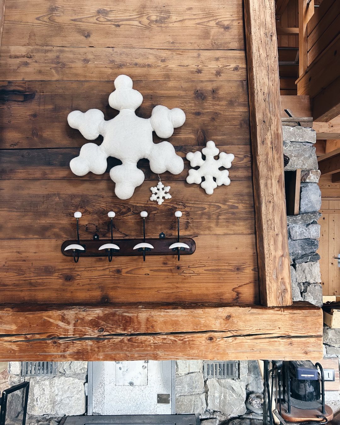 Flocon de neige murale - decoration artisanal en feutrine - new heidi