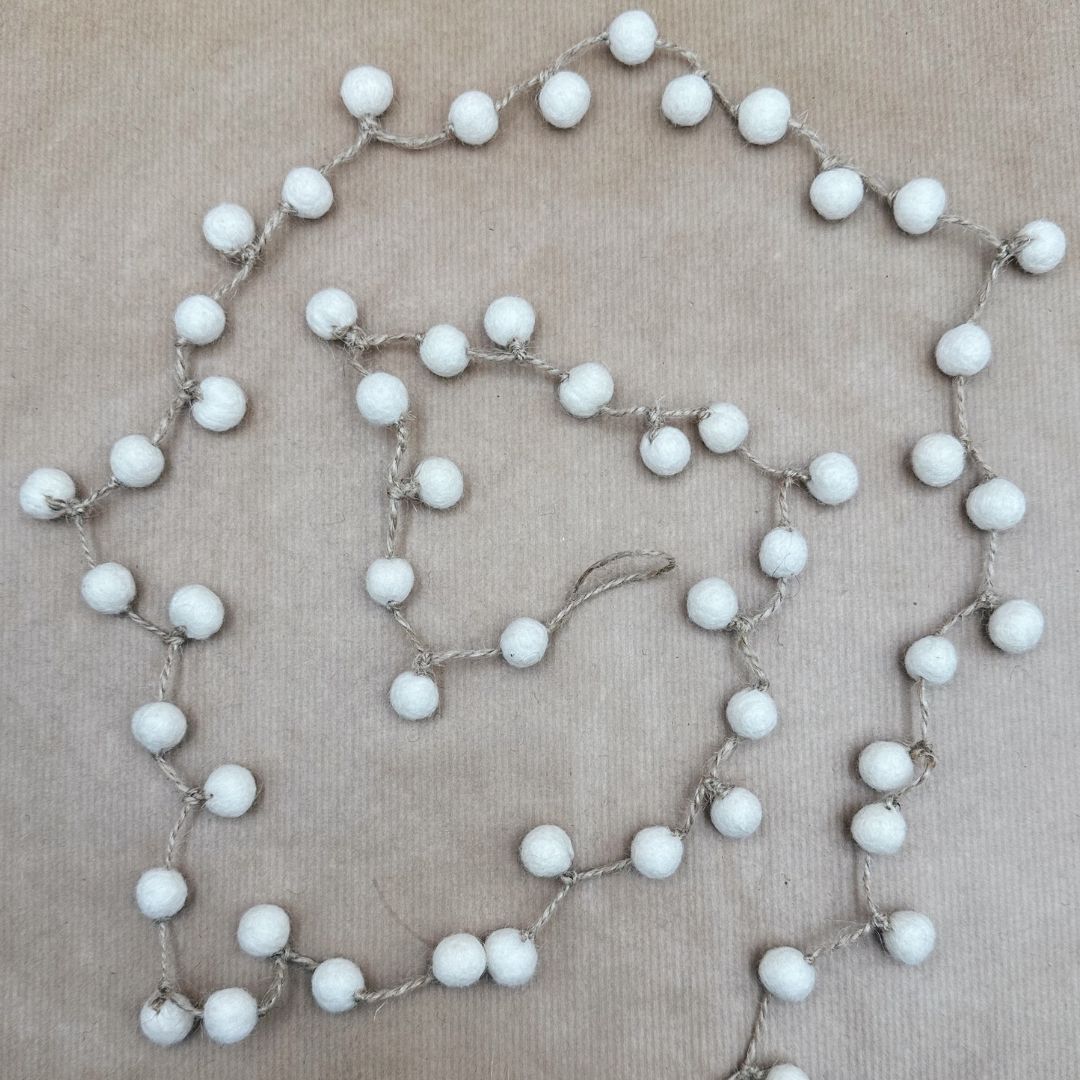 La guirlande petites boules blanches New Heidi