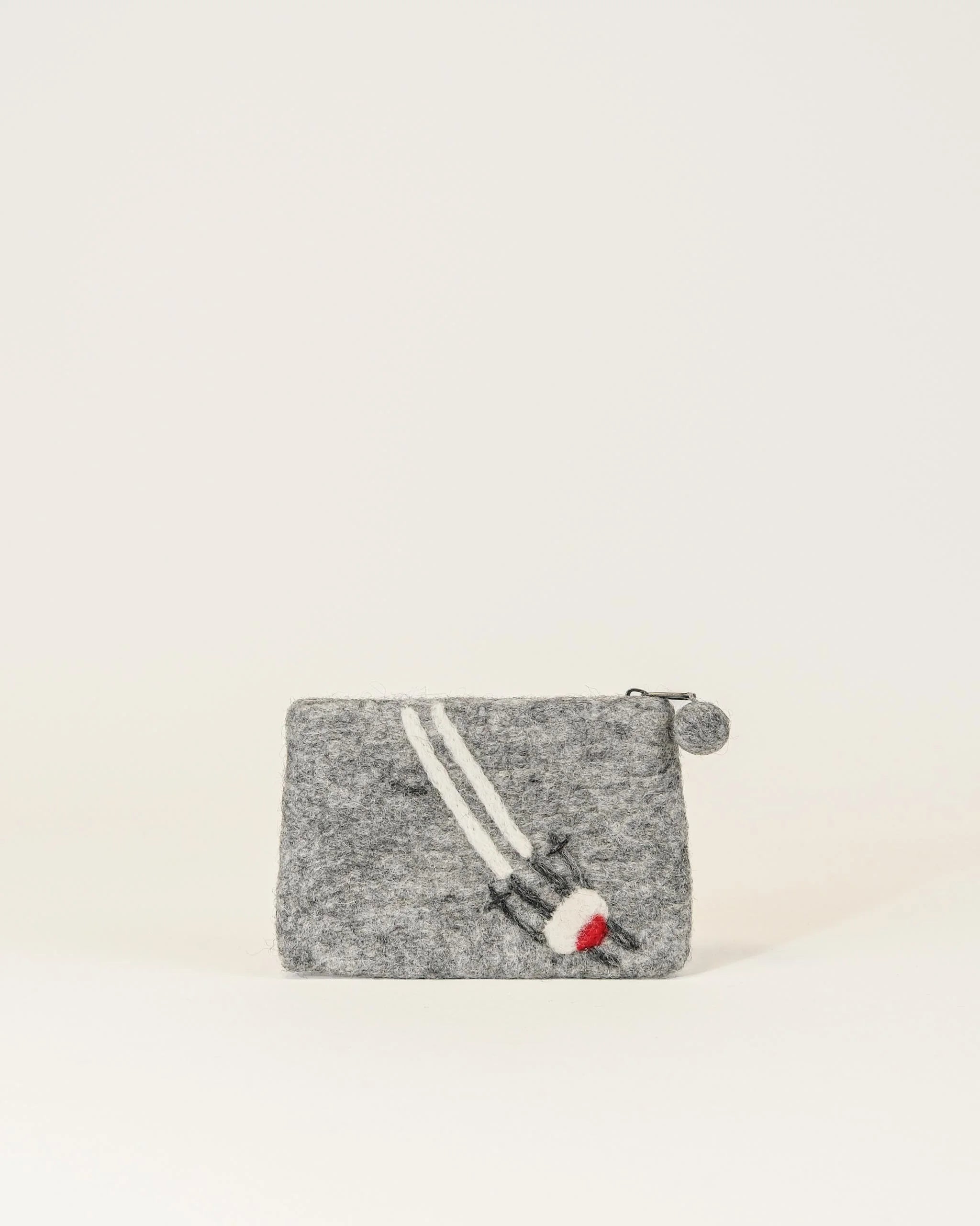 Pochette de rangement en feutrine a motif ski mini.