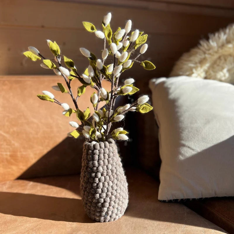 erplain_file_id:174286 - Branches de Bourgeons Blanc et Vert en Feutrine – New Heidi