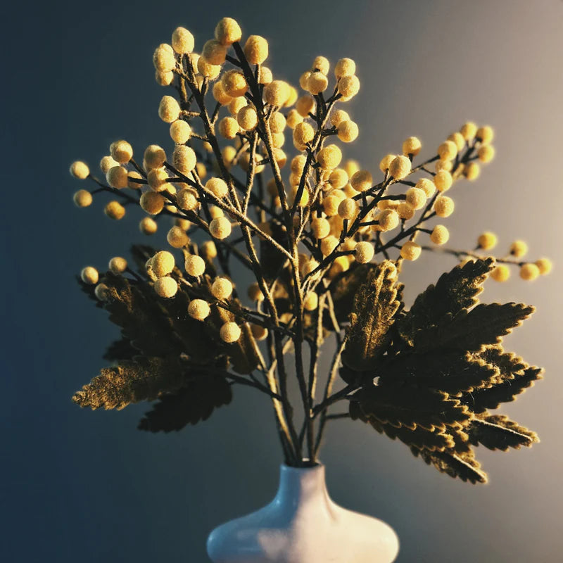 erplain_file_id:174293 - Branches de Mimosa en Feutrine – Décoration Artisanale New Heidi