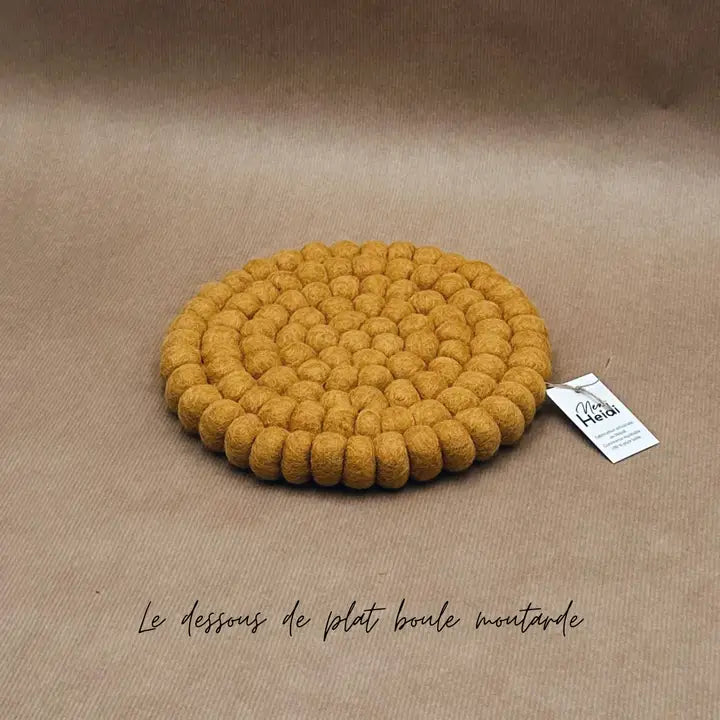 Dessous de Plat en Boules de Feutrine – Création Artisanale & Colorée New Heidi