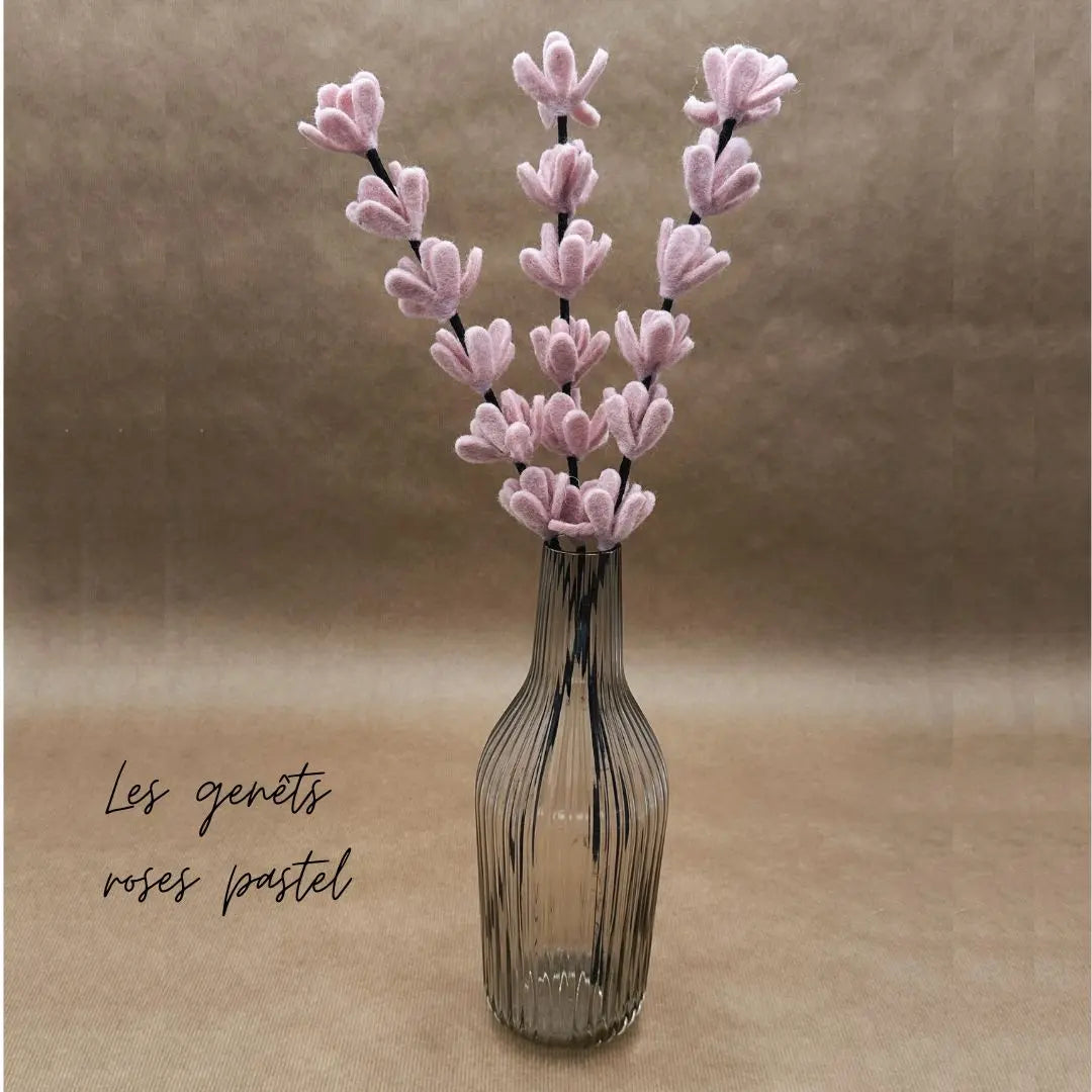 erplain_file_id:174787 - Branches de Genêt Rose Pastel en Feutrine – New Heidi